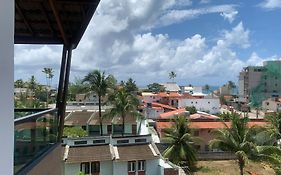 Apto com vista para o mar, Rooftop com piscina&sauna em Porto de Galinhas